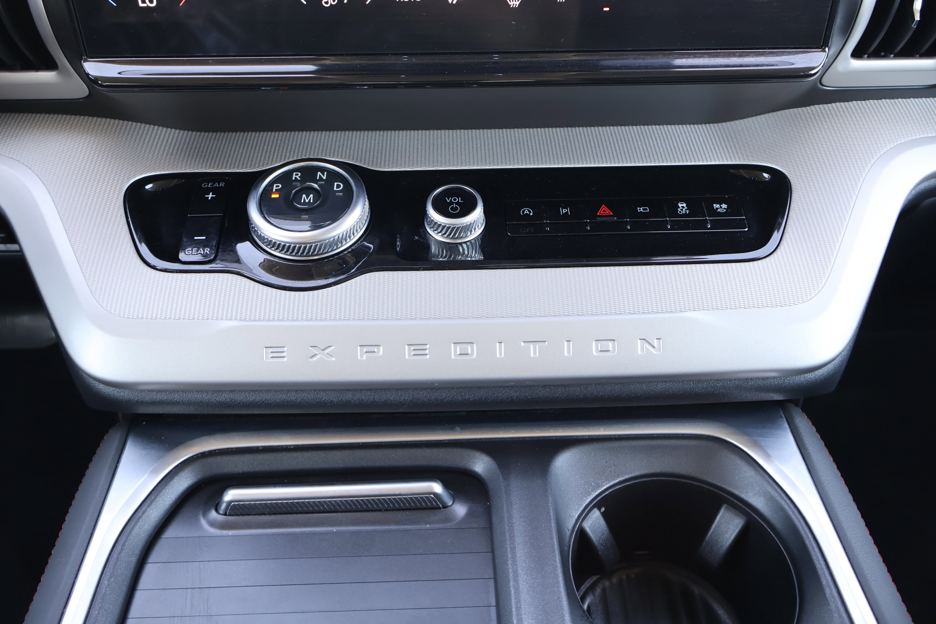 Certified 2025 Ford Expedition Max Active image 23