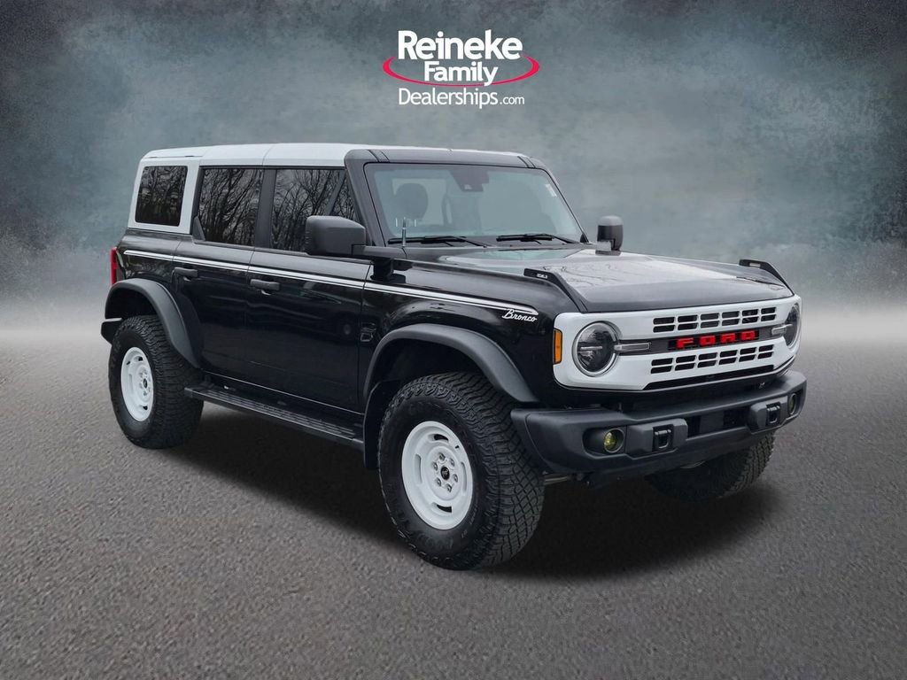 Certified 2023 Ford Bronco Heritage Edition AWD/4WD image 3