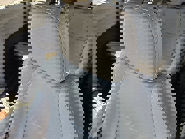 Used 2022 Toyota Sienna XLE image 22