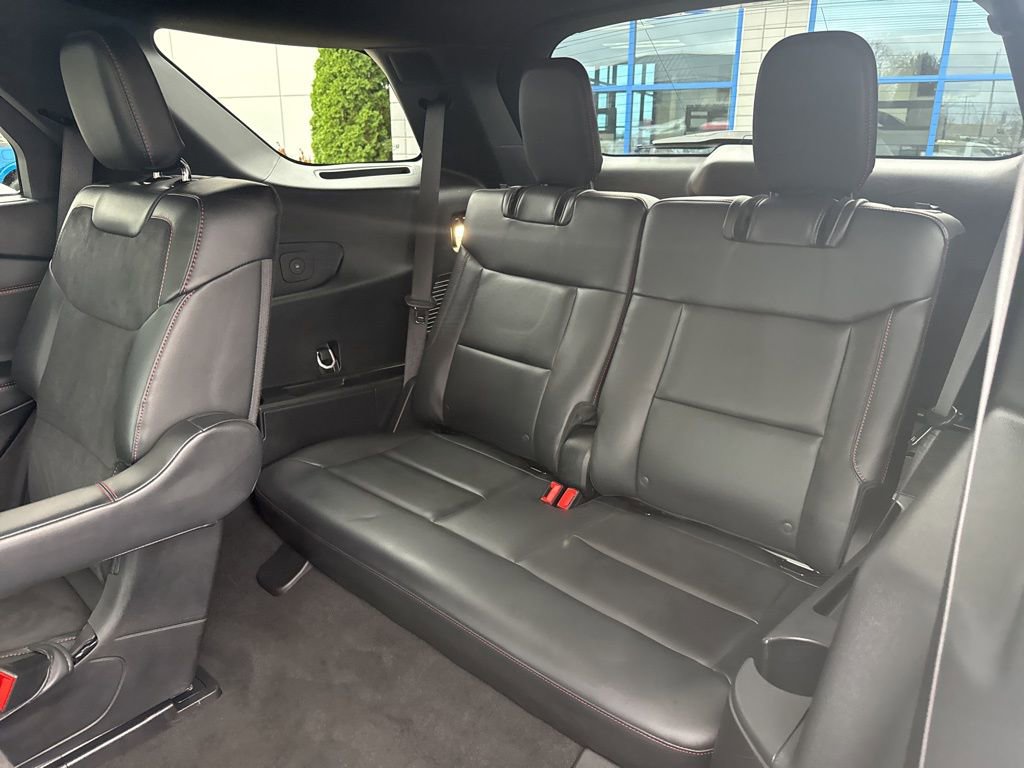 Certified 2025 Ford Explorer ST image 57