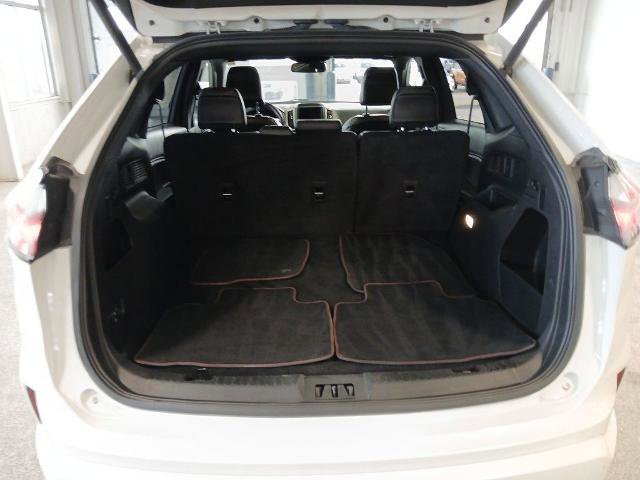 Certified 2024 Ford Edge ST-Line w/ Class II Trailer Tow Package image 19