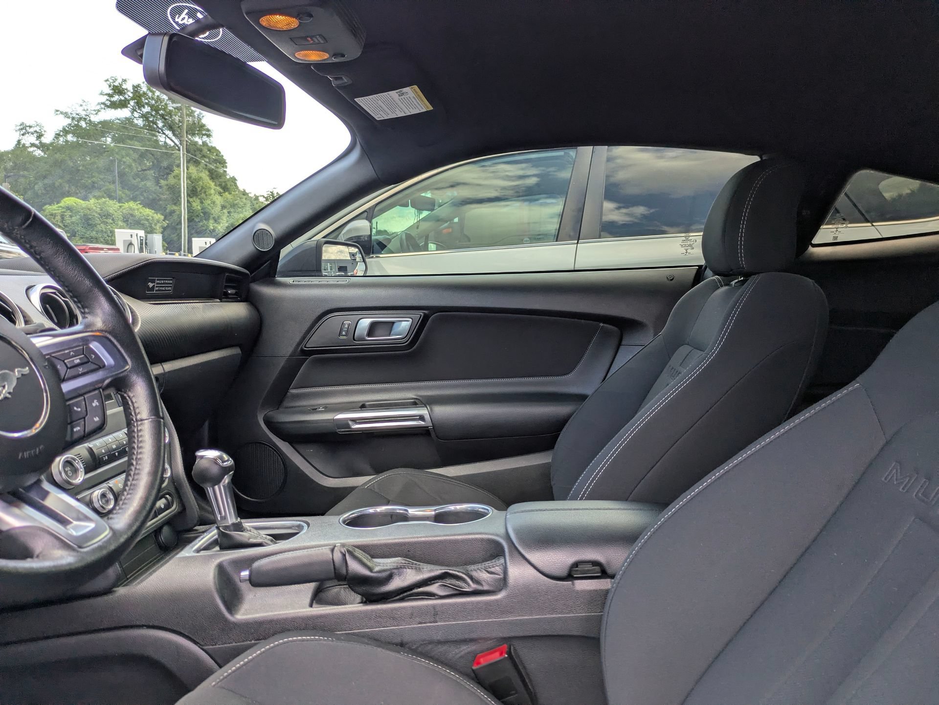 Certified 2020 Ford Mustang Coupe RWD image 22