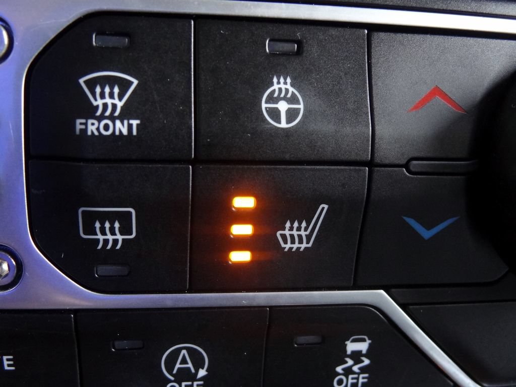 Used 2024 Jeep Wrangler Unlimited Sport AWD/4WD image 30
