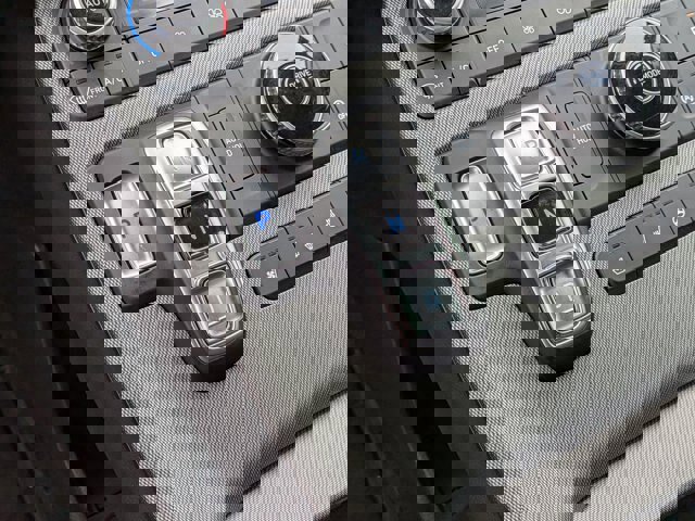 Used 2025 Hyundai Palisade SEL image 23