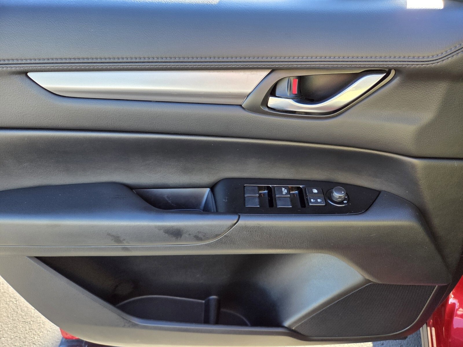 Used 2017 MAZDA CX-5 Touring image 17