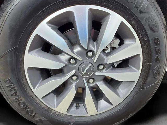 Used 2024 Chrysler Pacifica Limited image 31