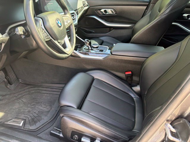 Used 2022 BMW 330i xDrive Sedan w/ Premium Package 2 AWD/4WD image 14