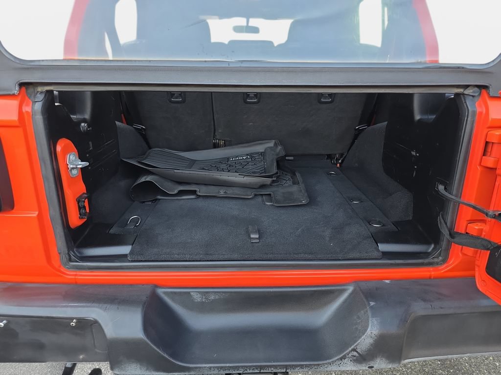 Used 2019 Jeep Wrangler Unlimited Sport AWD/4WD image 10