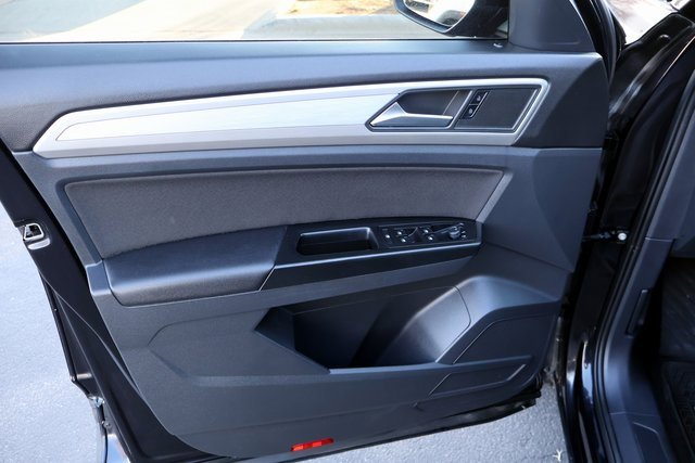 Used 2021 Volkswagen Atlas S image 24