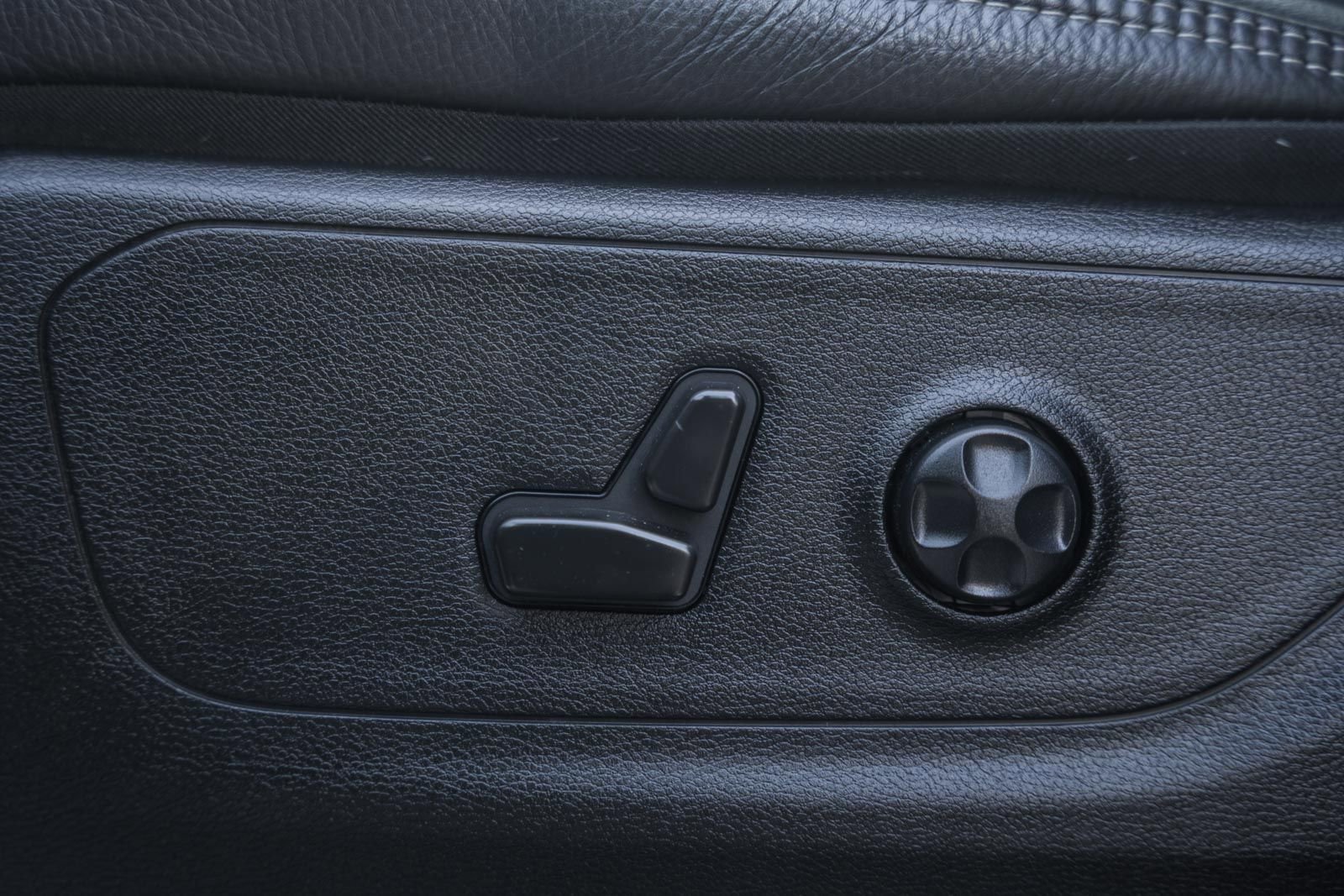 Used 2022 RAM 1500 TRX w/ TRX Level 2 Equipment Group image 44