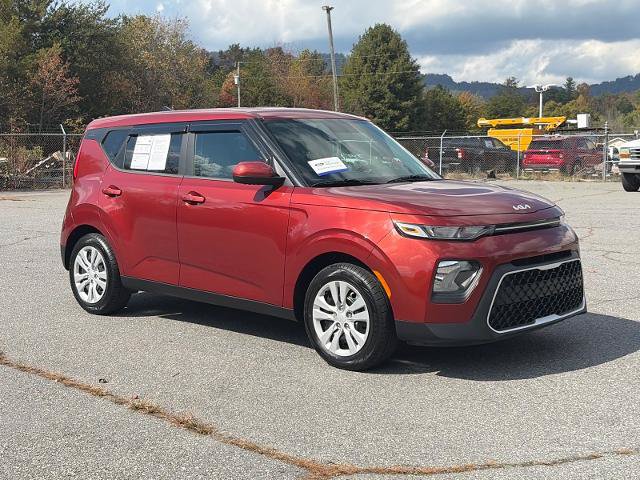 Used 2022 Kia Soul LX FWD image 1