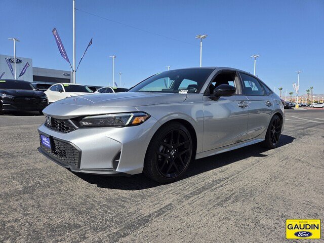 Used 2025 Honda Civic Sport image 4