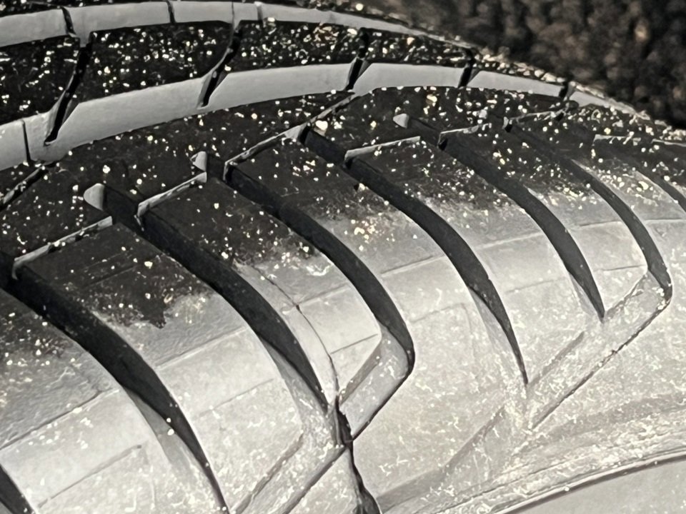 Used 2022 Volvo XC60 B5 Inscription image 14