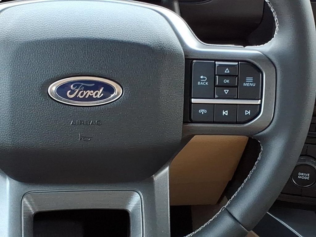 Certified 2026 Ford F450 Lariat w/ Chrome Package AWD/4WD image 11