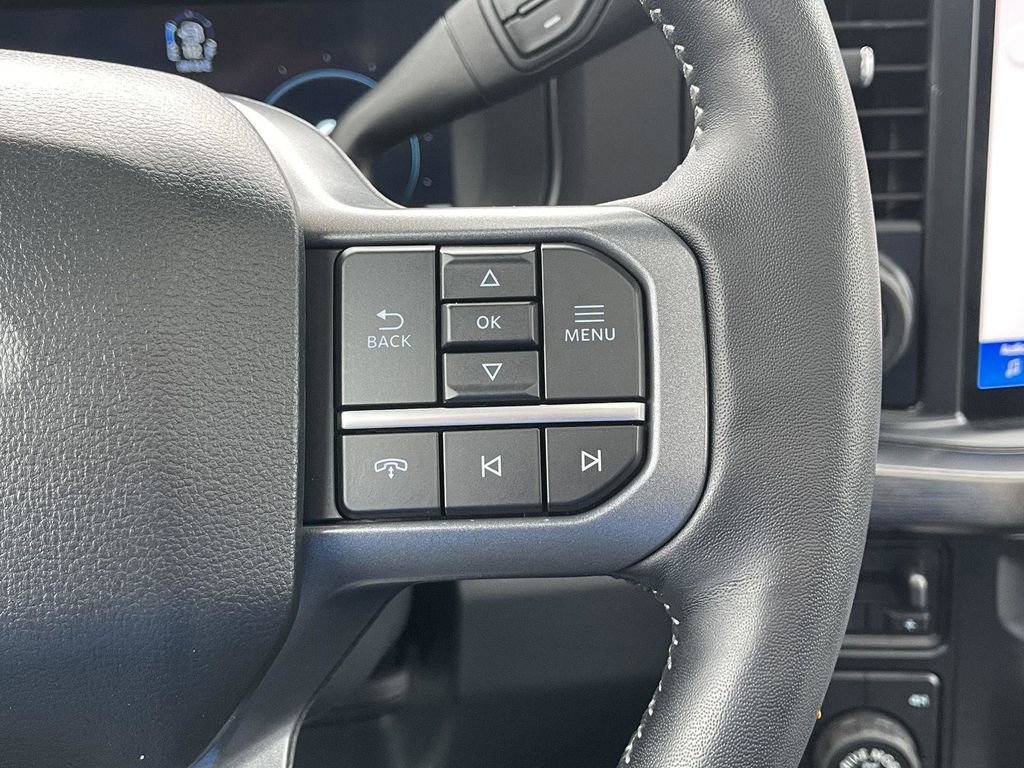 Certified 2024 Ford F250 Lariat w/ Lariat Ultimate Package image 36