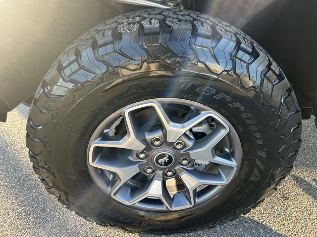 Certified 2025 Ford Bronco Badlands image 10