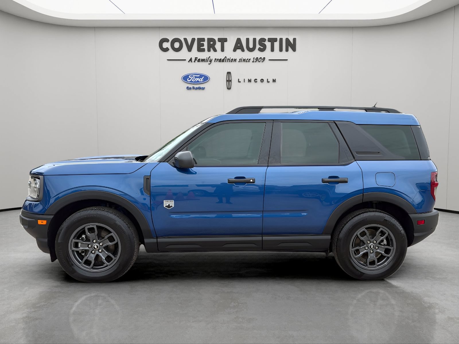 Certified 2024 Ford Bronco Sport Big Bend w/ Convenience Package AWD/4WD image 2