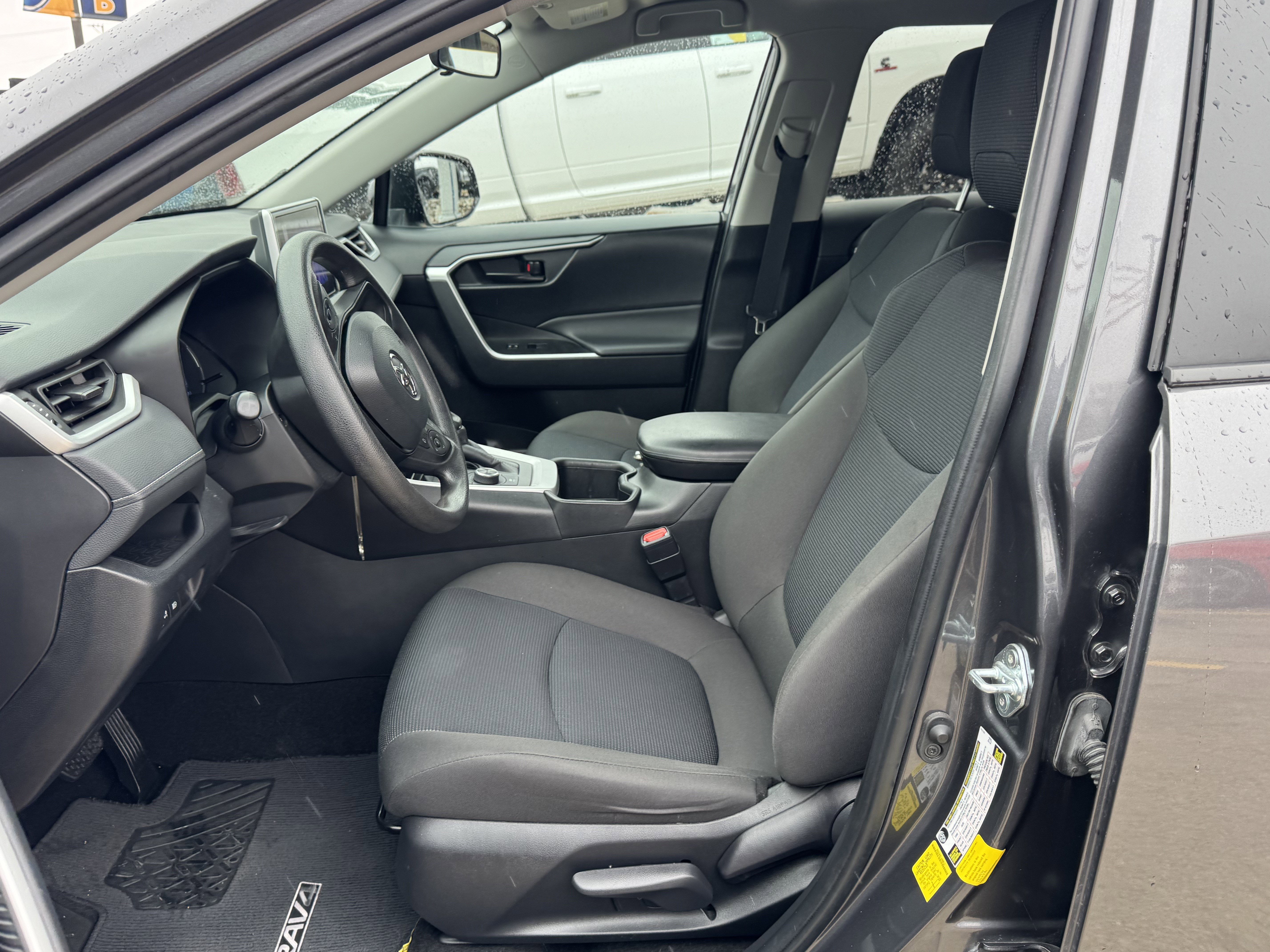 Used 2024 Toyota RAV4 LE image 14