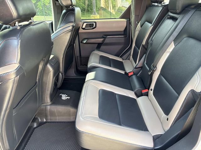 Certified 2024 Ford Bronco Wildtrak AWD/4WD image 11