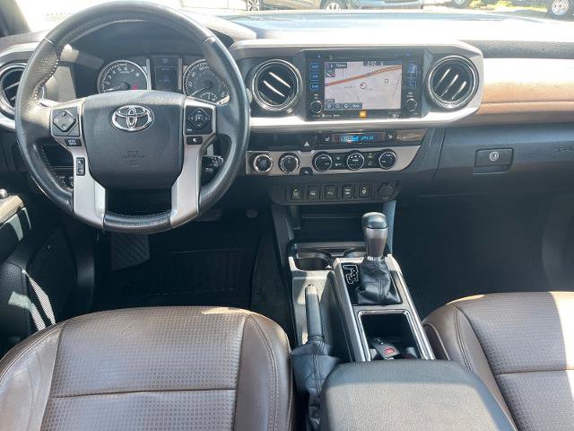 Used 2017 Toyota Tacoma Limited w/ Tow Package AWD/4WD image 7