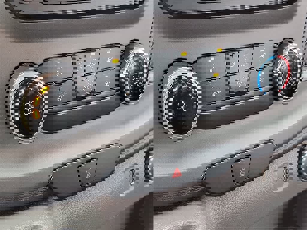 Certified 2020 Ford Transit 350 XLT image 22