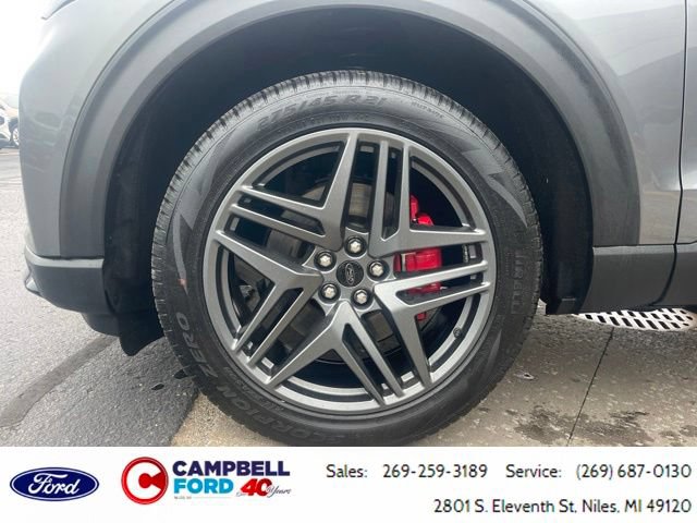 Certified 2025 Ford Explorer ST-Line w/ Premium Package AWD/4WD image 9