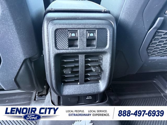 Certified 2025 Ford Bronco Badlands AWD/4WD image 14