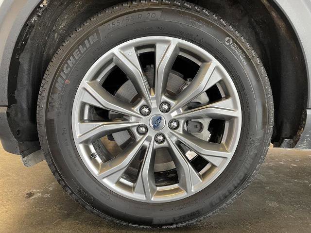 Certified 2024 Ford Explorer XLT w/ Equipment Group 202A image 10