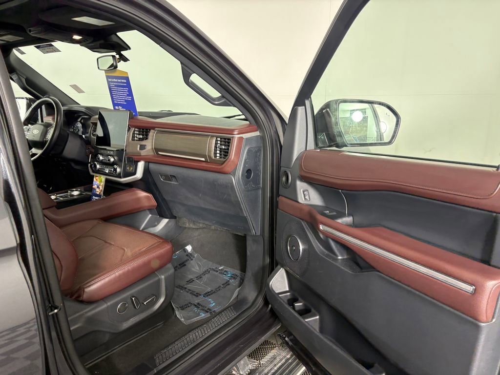Certified 2024 Ford Expedition Max Limited AWD/4WD image 40