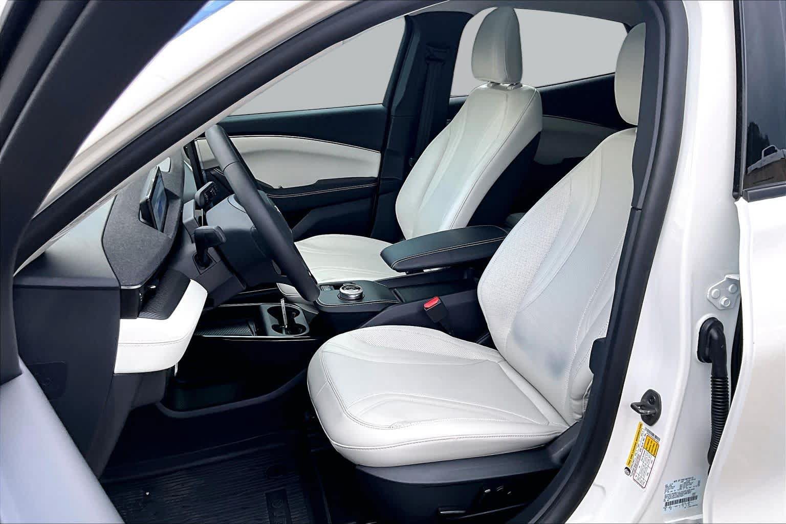 Certified 2023 Ford Mustang Mach-E Premium RWD image 5