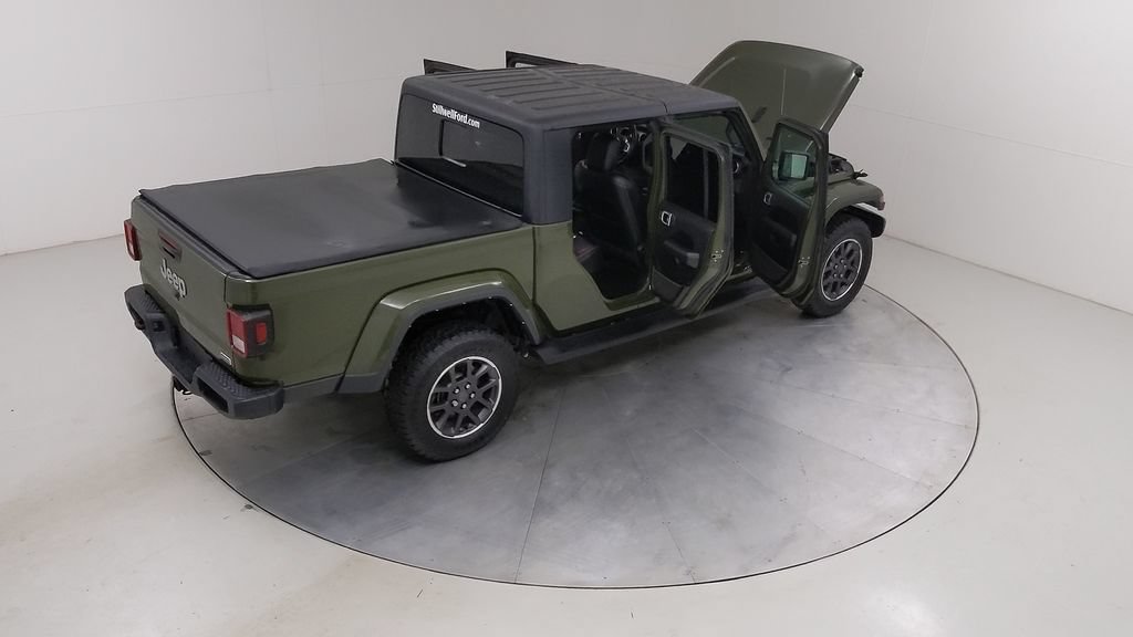 Used 2022 Jeep Gladiator Overland w/ Dual Top Group AWD/4WD image 49