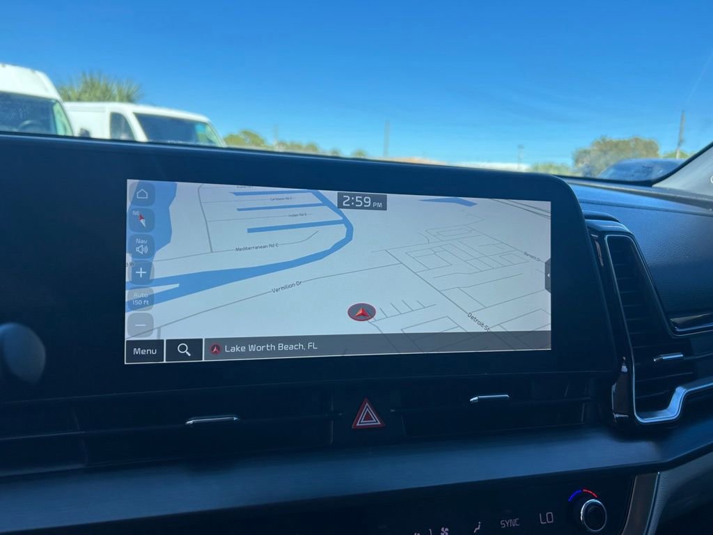 Used 2024 Kia Sportage EX image 11