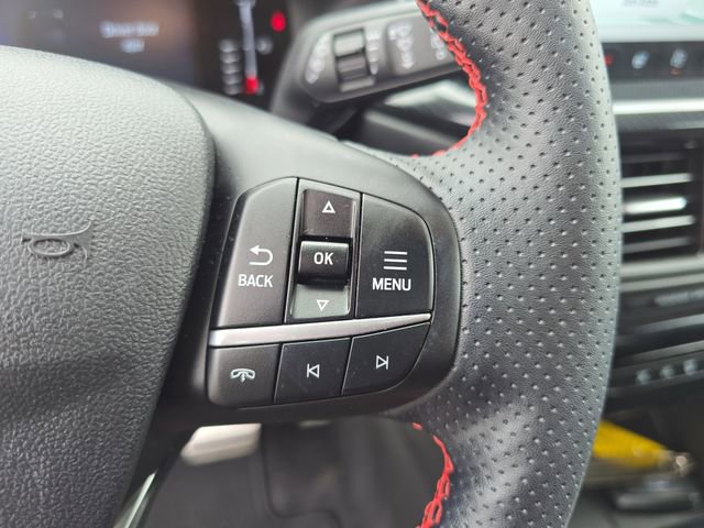 Certified 2024 Ford Escape ST-Line w/ Tech Pack #1 AWD/4WD image 19