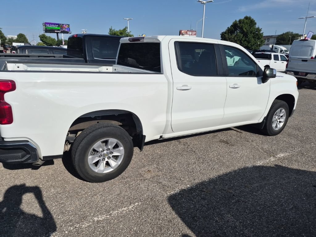 Used 2025 Chevrolet Silverado 1500 LT RWD image 16
