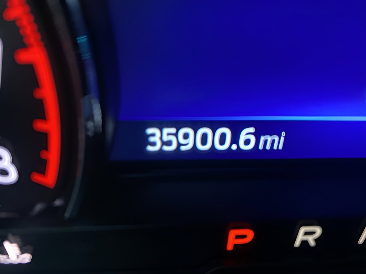 Certified 2022 Ford Explorer XLT w/ Equipment Group 202A image 14