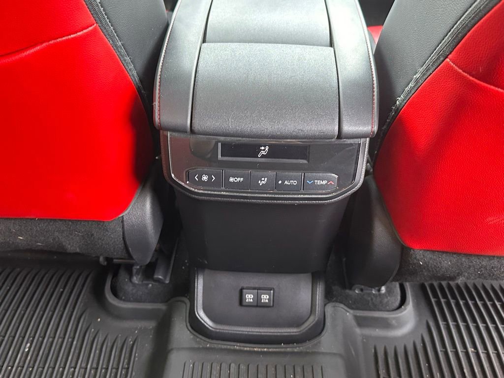 Used 2021 Toyota Highlander XSE image 20