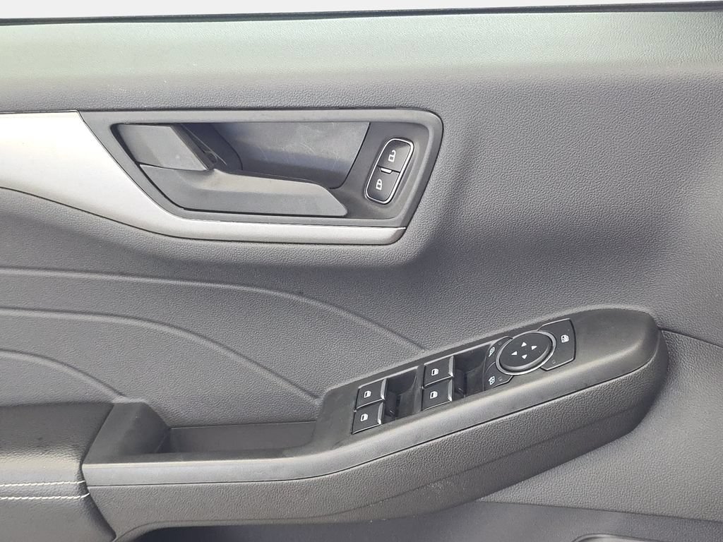 Certified 2023 Ford Escape Active AWD/4WD image 26