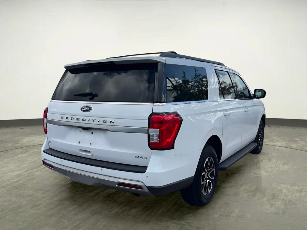 Certified 2024 Ford Expedition Max XLT image 5