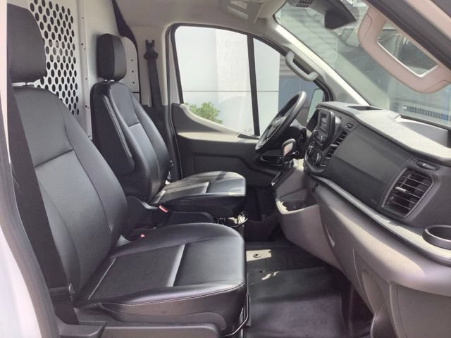 Certified 2025 Ford Transit 250 Low Roof w/ Exterior Upgrade Package RWD image 23