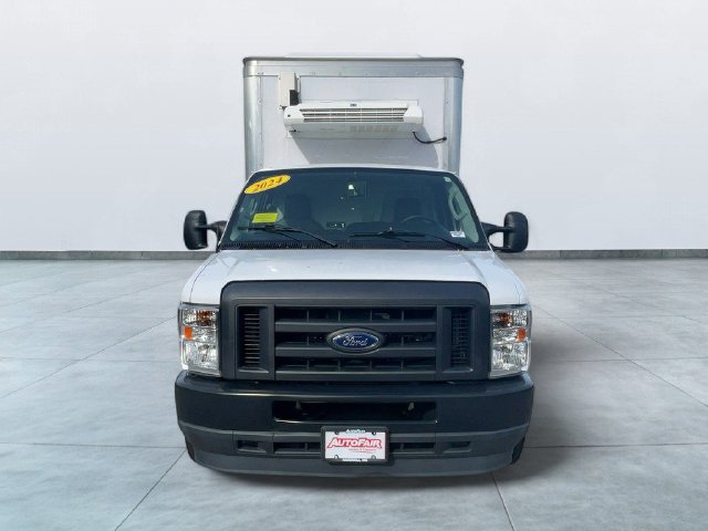 Certified 2024 Ford E-350 and Econoline 350 Super Duty w/ Power Windows & Locks Group RWD image 2