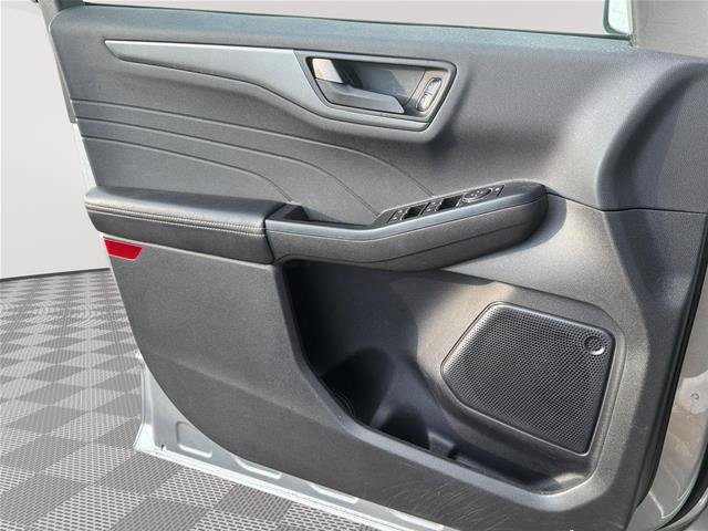 Certified 2023 Ford Escape Active AWD/4WD image 25
