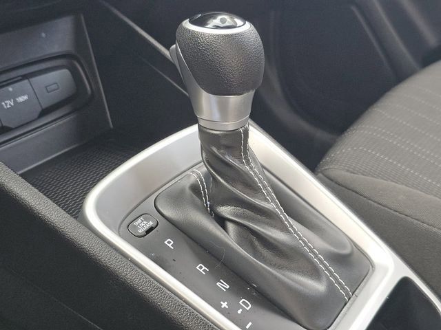 Used 2022 Hyundai Venue SE FWD image 29