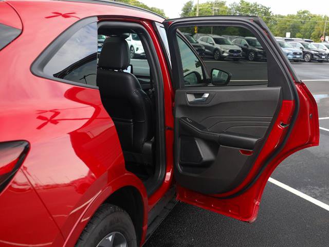 Certified 2024 Ford Escape ST-Line AWD/4WD image 28