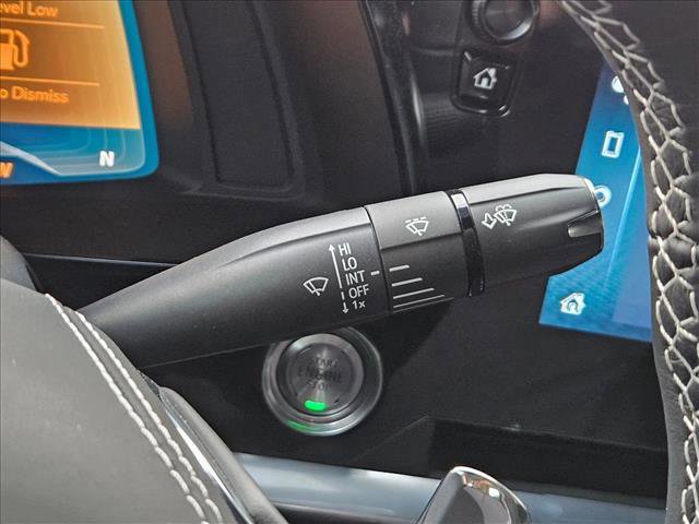 Used 2025 Chevrolet Corvette Stingray Coupe w/ 1LT image 21