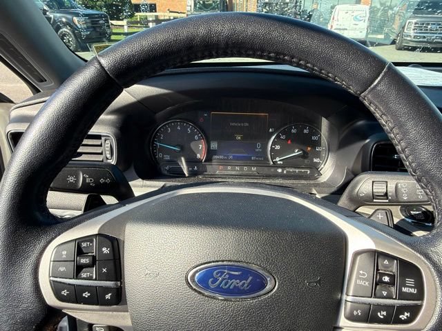 Certified 2021 Ford Explorer XLT w/ Equipment Group 202A RWD image 14
