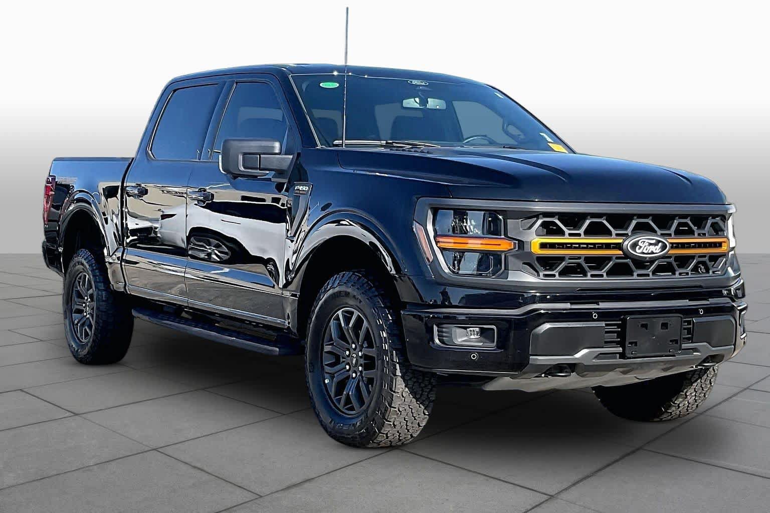 Certified 2025 Ford F150 Tremor w/ Tow/Haul Package AWD/4WD image 3