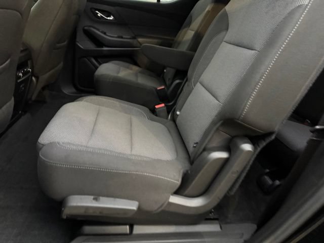 Used 2023 Chevrolet Traverse LT w/ Midnight/Sport Edition AWD/4WD image 8