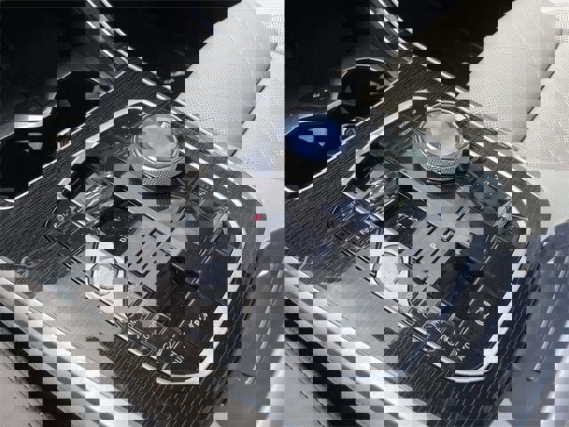 Used 2023 BMW X7 xDrive40i w/ M Sport Package image 33