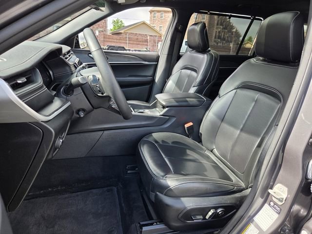 Used 2024 Jeep Grand Cherokee L Limited w/ Luxury Tech Group II AWD/4WD image 9