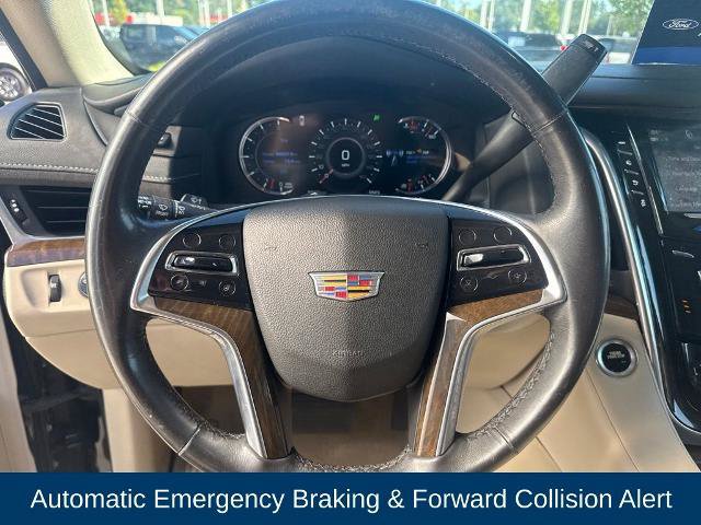 Used 2020 Cadillac Escalade Luxury AWD/4WD image 15